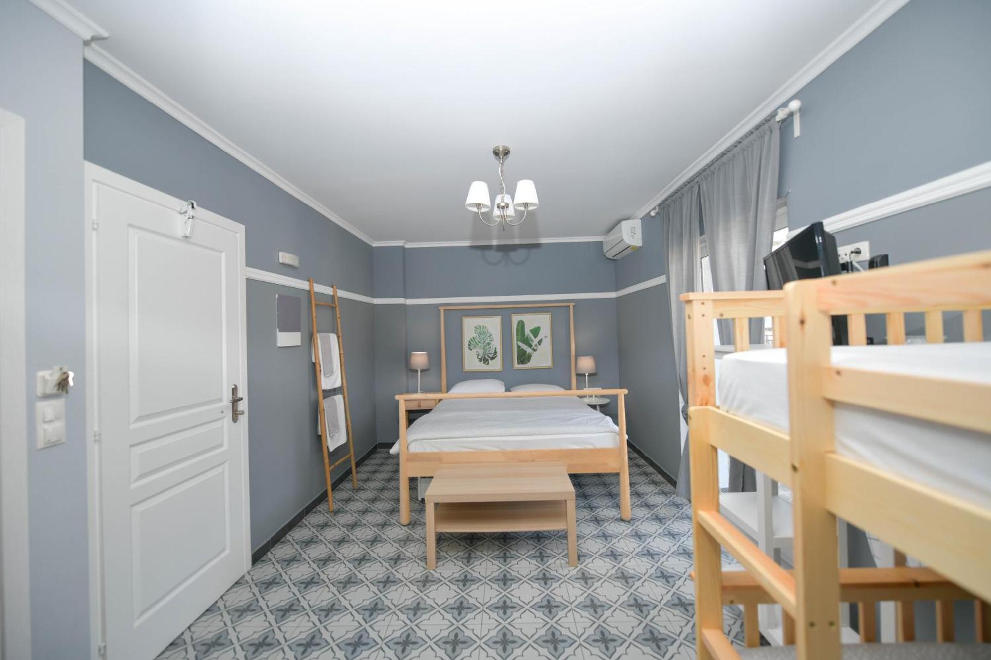 Retro Luxury Rooms Olympiakí Aktí Kültér fotó